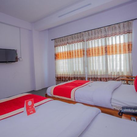 Oyo 135 Lost Garden Apartment And Guest House Catmandu Exterior foto
