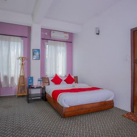 Oyo 135 Lost Garden Apartment And Guest House Catmandu Exterior foto